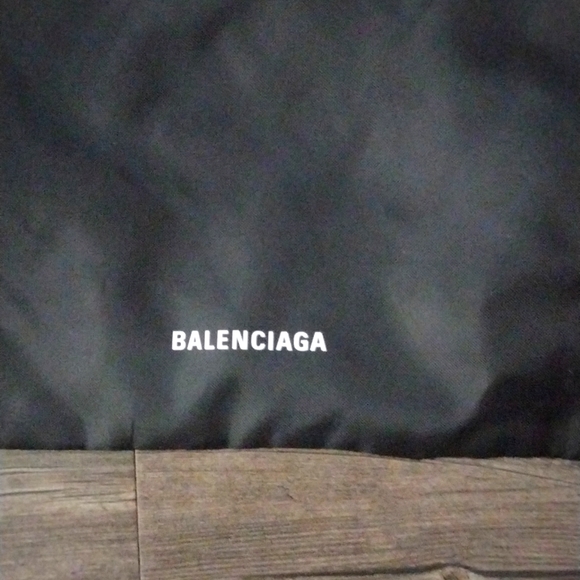 Balenciaga bag - Picture 1 of 2